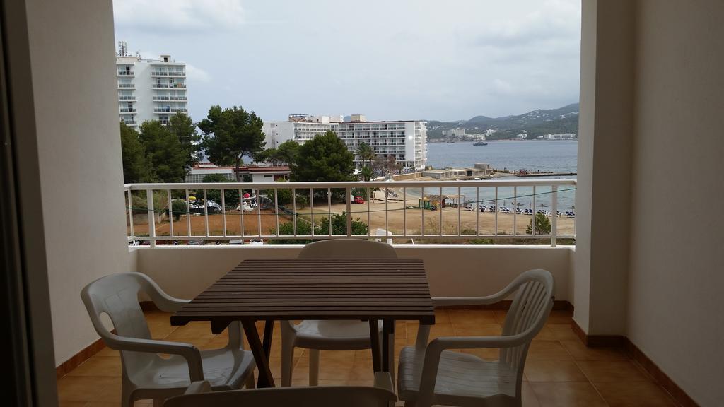Apartamentos Vista Al Puerto San Antonio  Rom bilde