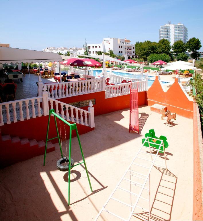 Apartamentos Vista Al Puerto San Antonio  Eksteriør bilde