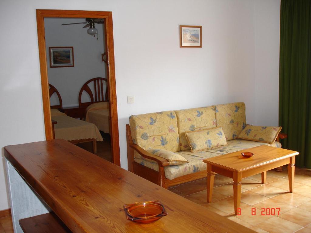 Apartamentos Vista Al Puerto San Antonio  Rom bilde
